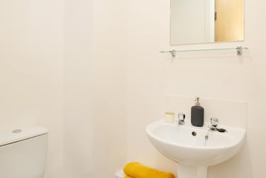 1 bed flat, Central Place, Netherthorpe, Sheffield, S37BY - Image 7